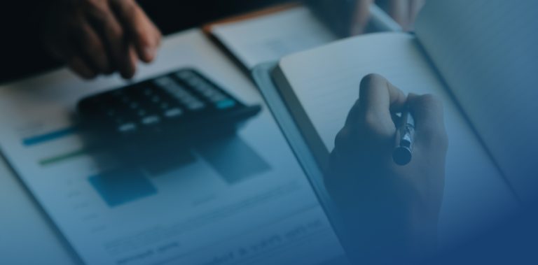 Como a consultoria financeira ajuda a reduzir custos da empresa